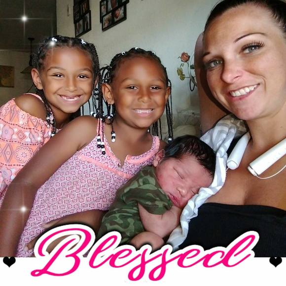 Meet your Posher, Brittany - Picture 1 of 1